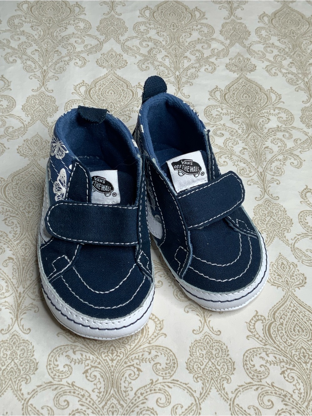 Infant Vans Sk8-Hi Crib Shoes Size 4.0 Navy Butterfly - Picture 2 of 10